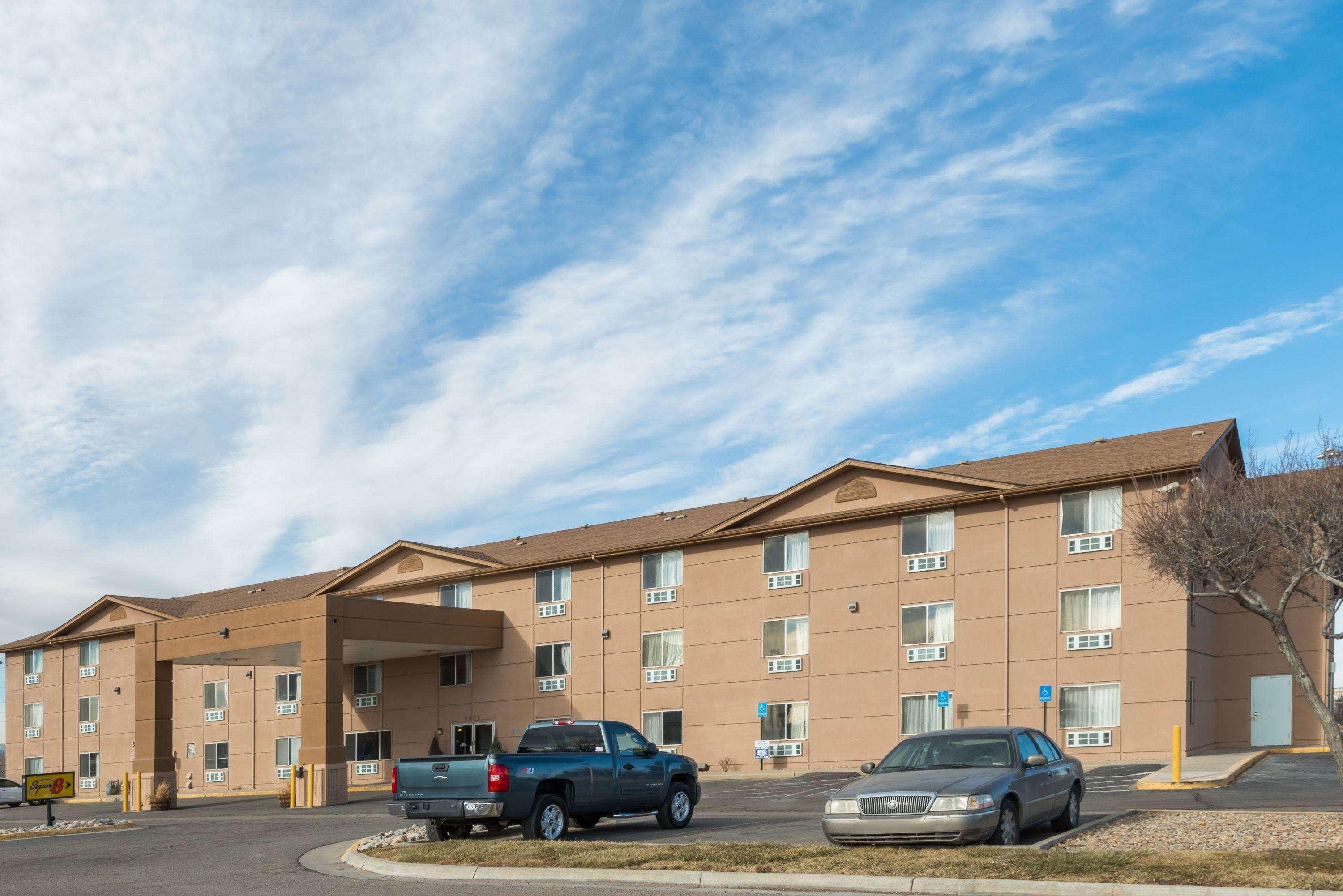 Super 8 By Wyndham Henderson North East Denver Экстерьер фото
